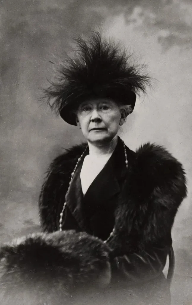Artist Mary Cassatt (1914). Courtesy - Britannica