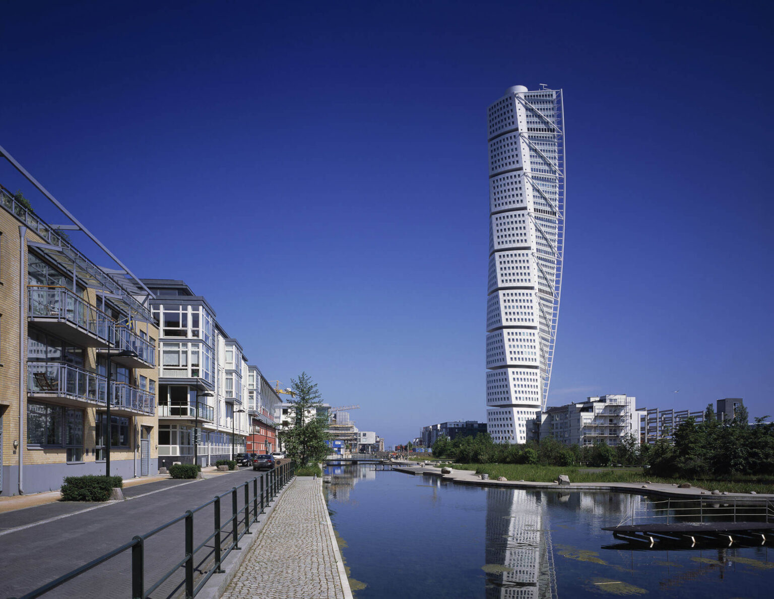 16 Best Architects In The World All Time - Abirpothi - Top-Rated Architects