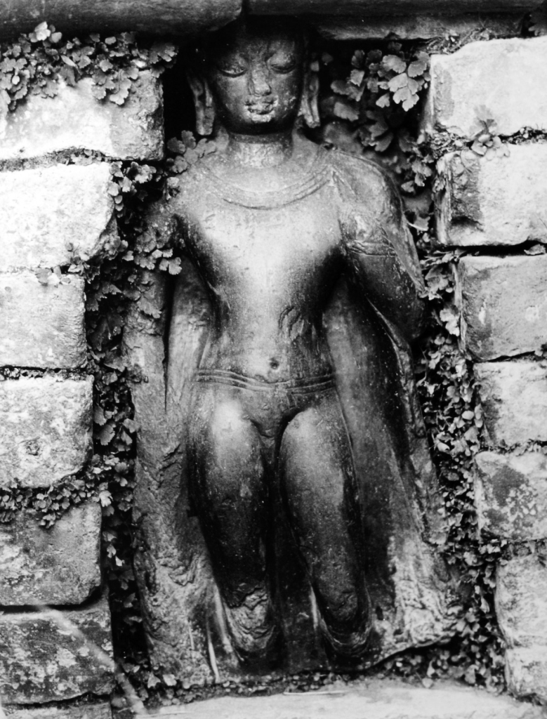 buddha sculpture of Nepal 
