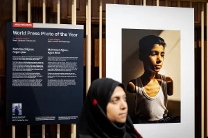 Portrait of a Gazan Kid Amputee Wins the World Press Photo of the Year