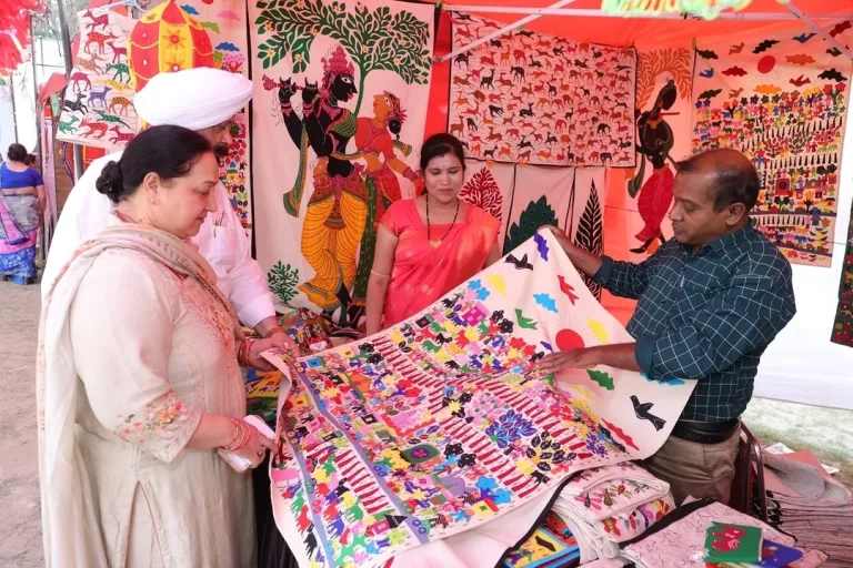 These 11 Art Styles Found Popularity at Rajeshwari Kala Mahotsav