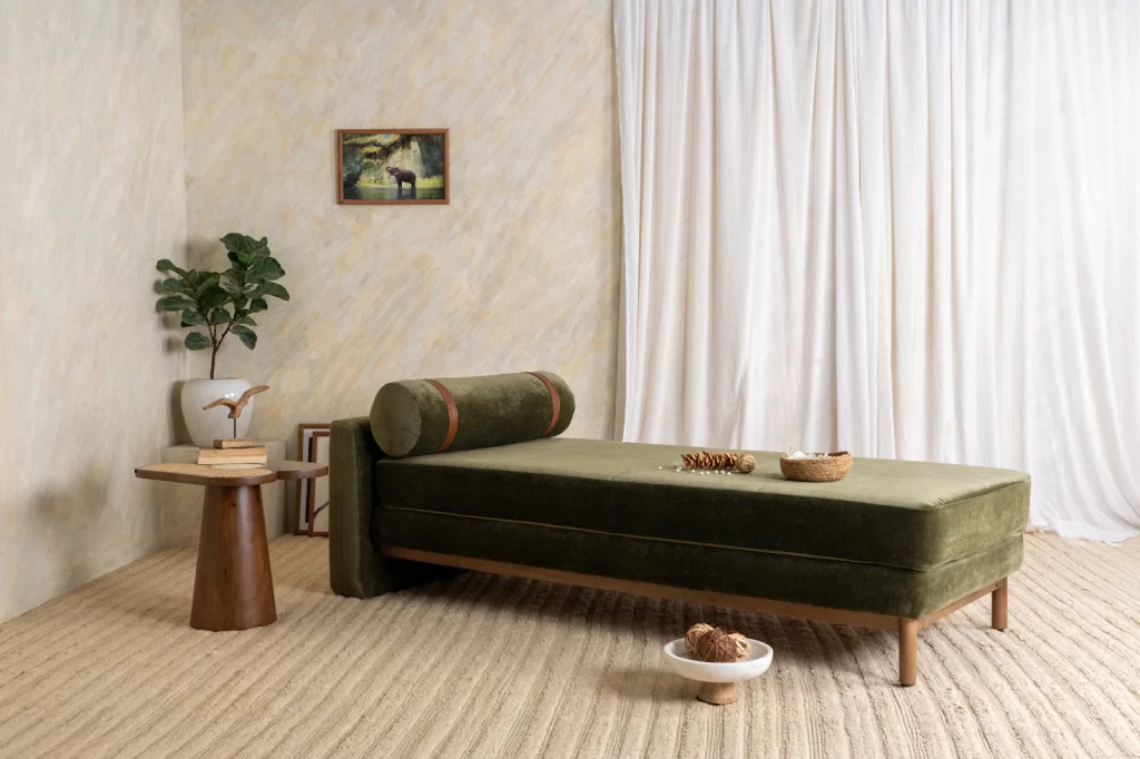 Solace daybed with arm, Aether series. Courtesy: Orange Tree