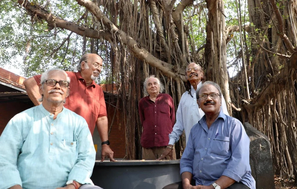 Artist Manickam Senathipathi along with the Artists from Cholamandal Arts Village Courtesy - The Hindu