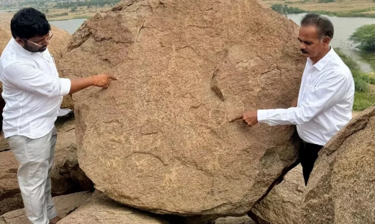 Buried for 4,000 Years: Prehistoric Rock Art in Ramalingalagudem Astounds Experts