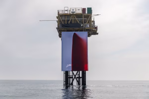 Anish Kapoor Artwork Mounted on Shell Gas Platform in Greenpeace Protest