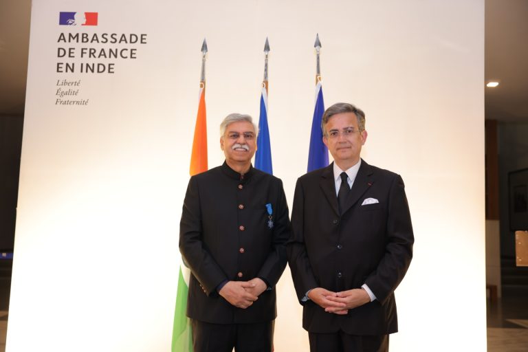 Sunil Kant Munjal of Serendipity Foundation Receives French Knighthood